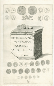 439-4 Romeinse munten en het altaar voor de god Neptunus, met vermelding van de grootte van het altaar