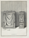 442-42 Achterzijde van een altaarsteen, opgedragen aan de godin Nehalennia, met draperie en versiering op de zijkant, ...