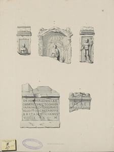443-11 Fragmenten van altaarstenen voor de godin Nehalennia, met de zijkanten versierd met andere goden, gevonden op ...