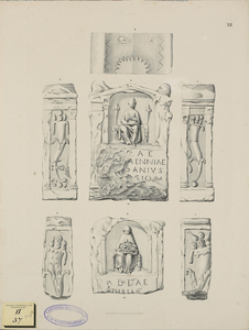 443-12 Twee altaarstenen voor de godin Nehalennia, met de zijkanten versierd met fruithoorns en bovenzijde, gevonden op ...