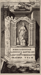 445-7 Een altaarsteen opgedragen aan de godin Nehalennia, op 5 januari 1647 gevonden op het strand van Domburg