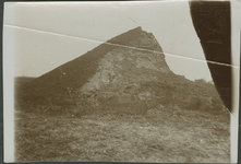 130-1 Berg te Duivendijke, in een vroeg stadium van afgraving