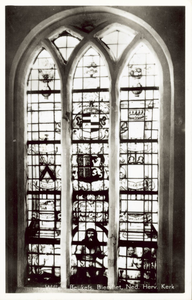 124-106 Willem Beukels, Biervliet, Ned. Herv. Kerk. Gebrandschilderd raam van de Nederlandse Hervormde kerk te Biervliet