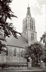 131-110 Ned. Hervormde of Geerteskerk te Kloetinge. De Nederlandse Hervormde kerk te Kloetinge