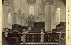131-13 Interieur N.H. Kerk te Hulst. Zeeland.. Het interieur van de Nederlandse Hervormde kerk te Hulst, in een deel ...