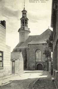 136-23 Oostburg, Kerk met Toren N.H. Kerk. De voormalige Nederlandse Hervormde kerk te Oostburg