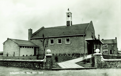 138-196 Sirjansland, Ned. Herv. Kerk. De Nederlandse Hervormde kerk te Sirjansland