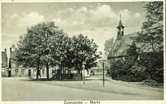 144-53 Zuidzande - Markt. De voormalige Nederlandse Hervormde kerk te Zuidzande