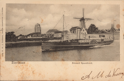 10431 Zierikzee Afvaart Spoorboot. De afvaart van de Spoorboot te Zierikzee, met op de achtergrond de Sint Lievens ...