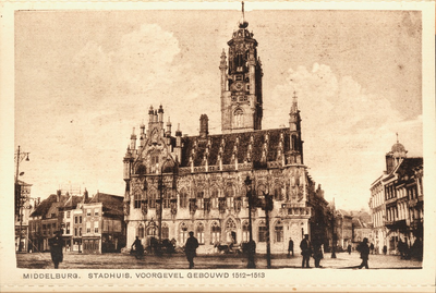 10533 Middelburg. Stadhuis. Voorgevel gebouwd 1512-1513. Gezicht op het stadhuis te Middelburg