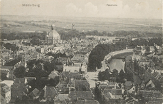 1506 Middelburg Panorama. Gezicht op Middelburg vanaf de abdijtoren in de richting van het Damplein en de Oostkerk