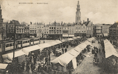 1550 Middelburg - Marktdag. De weekmarkt op de Grote Markt te Middelburg