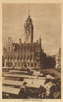 1569 Marktdag Middelburg. Gezicht op het stadhuis te Middelburg met op de voorgrond de weekmarkt op de Grote Markt