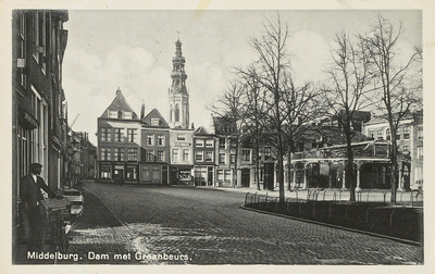 1676 Middelburg. Dam met Graanbeurs. Gezicht op de Dam te Middelburg, met de ingang van Korte Delft en de graanbeurs, ...