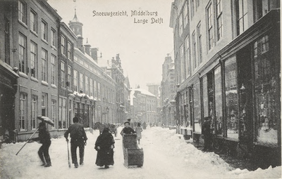 1861 Sneeuwgezicht, Middelburg Lange Delft. Gezicht op een besneeuwde Lange Delft te Middelburg ter hoogte van de ...
