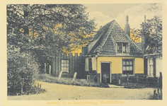 2277 Bolwerk bij Langevielebrug, Middelburg. Gezicht op een huis aan het Domburgs Schuitvlot te Middelburg