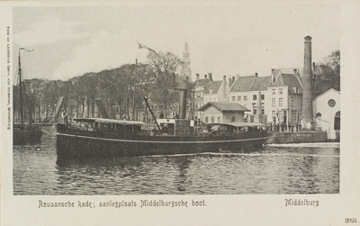 2563 Rouaansche kade: aanlegplaats Middelburgsche boot. Middelburg. Gezicht op de Middelburgse boot en het ...