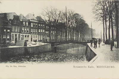 2572 Rouaansche Kade. Middelburg. Gezicht op de Rouaansekaai te Middelburg en de Bellinkbrug met rechts de Kinderdijk ...