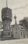 2795 Middelburg, Watertoren. Gezicht op de watertoren met huisje aan het begin van het Molenwater te Middelburg