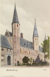 3005 Middelburg Abdij. Gezicht op de S.P.Q.M.-poort en het Rijksarchief aan het Abdijplein te Middelburg