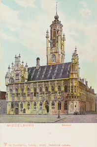 3700 Middelburg Stadhuis. Het stadhuis aan de Grote Markt te Middelburg