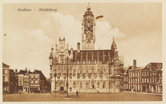 3789 Stadhuis - Middelburg. Het stadhuis aan de Grote Markt te Middelburg