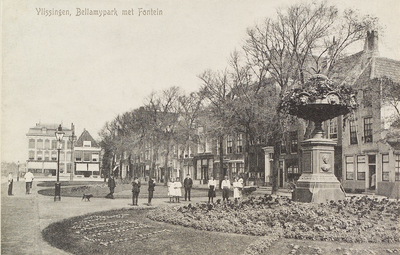 3985 Vlissingen, Bellamypark met Fontein. De fontein op het Bellamypark te Vlissingen