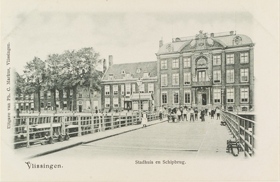 4562 Vlissingen. Stadhuis en Schipbrug. Het Van Dishoeckhuis en de Schipbrug aan de Houtkade te Vlissingen