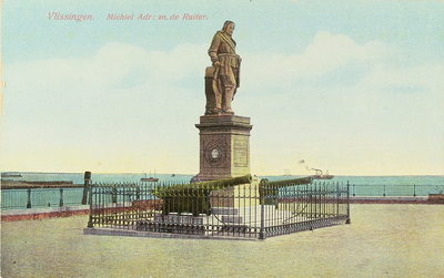 4979 Vlissingen. Michiel Adr: zn. de Ruiter. Het standbeeld van Michiel Adriaanszoon de Ruyter op het Keizersbolwerk te ...
