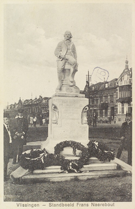 5013 Vlissingen - Standbeeld Frans Naerebout. Het standbeeld van Frans Naerebout op de hoek van Boulevard Bankert en de ...