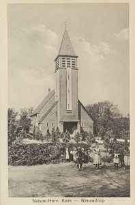 5716 Nieuw-Herv. Kerk - Nieuwdorp. Gezicht op de Nederlandse Hervormde kerk in Nieuwdorp