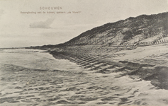 6071 Schouwen Betonglooiing aan de duinen, systeem de Muralt . Betonnen versterking volgens het systeem De Muralt, van ...