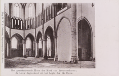6104 Het gerestaureerde Koor der Kerk van Brouwershaven; de bouw dagteekent uit het begin der 14e Eeuw. Koor van de ...