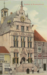 6132 Stadhuis te Brouwershaven. Het stadhuis van Brouwershaven gezien vanaf de Markt