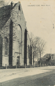 6317 Haamstede. Herv. Kerk. De westzijde van de Nederlandse Hervormde kerk te Haamstede