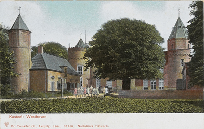 660 Kasteel: Westhoven. De voorzijde van kasteel Westhove bij Oostkapelle