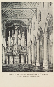 6904 Groote of St. Lievens Monsterkerk te Zierikzee, vóór den Brand van 7 October 1832. Interieur van de Sint ...
