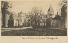 691 Kasteel Westhove bij Domburg. De voorzijde van kasteel Westhove bij Oostkapelle