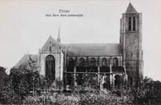 7417 Tholen Ned. Herv. Kerk (achterzijde). Gezicht op de Onze-Lieve-Vrouwekerk in Tholen