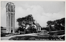 7478 Anna Jacobapolder. Bij de Watertoren. Gezicht op de watertoren in de Anna Jacobapolder (gemeente Sint Philipsland)