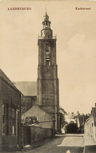 8022 Aardenburg Kerkstraat. Gezicht op de Kerkstraat met Nederlandse Hervormde St. Baafskerk te Aardenburg