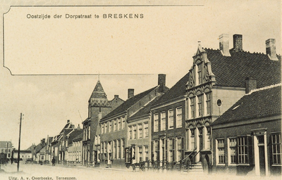 8169 Oostzijde der Dorpstraat te Breskens. De oostzijde van de Dorpstraat te Breskens