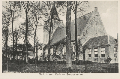 863 Ned: Herv: Kerk - Serooskerke. Gezicht op de Ned. Herv. Kerk te Serooskerke (Walcheren)