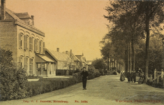 872 Westeinde Serooskerke. Gezicht op het Westeinde te Serooskerke (Walcheren)