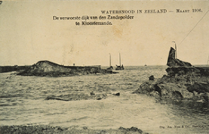 8979 De verwoeste dijk van den Zandepolder te Kloosterzande. Watersnood in Zeeland - Maart 1906.. Gezicht op de ...