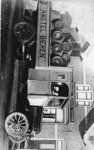 221-8 De wagen van de fa. Verdonk (kenteken K 3463) met vaten voor de limonadefabriek A.M. Verdonk aan de Kloetingseweg ...