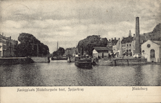 320-64 Aanlegplaats Middelburgsche boot, Spijkerbrug Middelburg. De aanlegsteiger van de Middelburgse boot bij de ...
