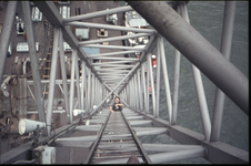 321-151 Bouw van de Zeelandbrug over de Oosterschelde :