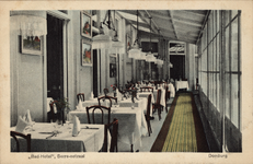 341-34 Bad-Hotel , Serre-eetzaal. De serre van het restaurant van het Badhotel te Domburg