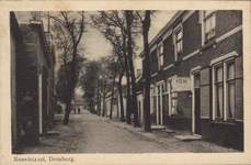 341-810 Noordstraat, Domburg.. Gezicht in de Noordstraat te Domburg met het kantoor van de Vlissingse Melkinrichting Koena